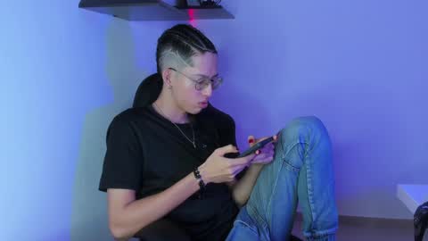 Snapshot of manu_vera8 chatting on January 12, 2025, 10:33 pm Manuel online show from January 12, 2025, 10:33 pm