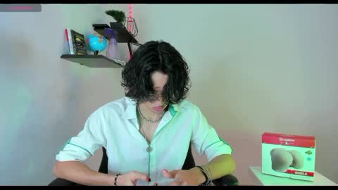 Snapshot of manu_vera8 chatting on October 19, 2025, 2:34 am Manuel online show from October 19, 2025, 2:34 am