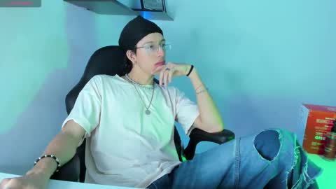 Snapshot of manu_vera8 chatting on November 5, 2025, 2:33 am Manuel online show from November 5, 2025, 2:33 am