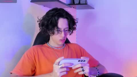 Manuel online show from November 20, 2025, 2:23 am