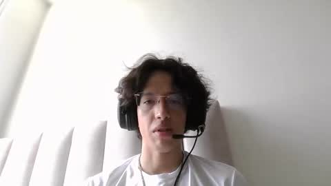 Snapshot of manu_vera8 chatting on March 4, 2026, 4:46 pm Manuel online show from March 4, 2026, 4:46 pm