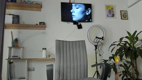 Snapshot of manucute_23_ chatting on January 18, 2026, 3:49 pm manucute 23 online show from January 18, 2026, 3:49 pm