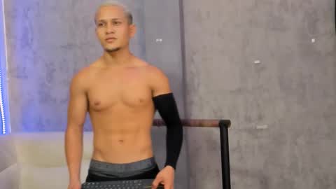 Manuel online show from November 27, 2025, 2:02 am