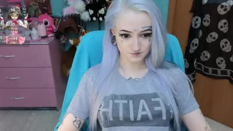 Snapshot of manuela_unicorn chatting on March 27, 2026, 9:03 pm Manuela online show from March 27, 2026, 9:03 pm