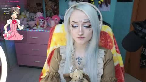 Snapshot of manuela_unicorn chatting on April 27, 2026, 9:13 pm Manuela online show from April 27, 2026, 9:13 pm