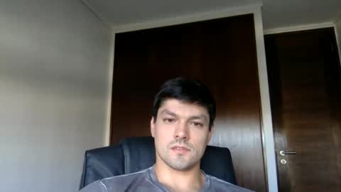 manuelgasdcon online show from March 18, 2026, 8:12 pm