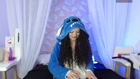 Snapshot of mapelove chatting on February 12, 2025, 2:21 pm Mape online show from February 12, 2025, 2:21 pm