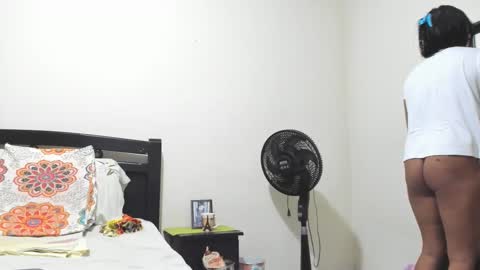 Snapshot of mara2020xxx69 chatting on February 27, 2025, 2:54 pm Mara online show from February 27, 2025, 2:54 pm