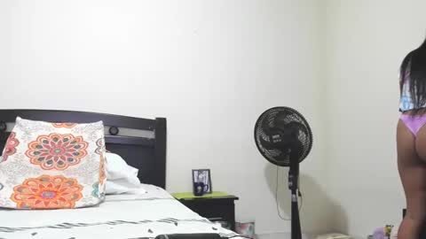 Snapshot of mara2020xxx69 chatting on March 2, 2025, 2:00 pm Mara online show from March 2, 2025, 2:00 pm