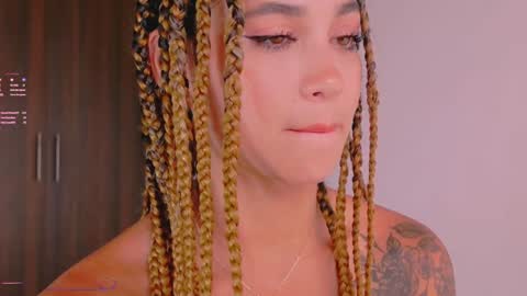 Snapshot of mara__ross chatting on February 1, 2025, 7:34 pm Mara Independent Model online show from February 1, 2025, 7:34 pm