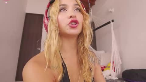 Snapshot of mara__ross chatting on January 6, 2026, 4:54 pm Mara Independent Model online show from January 6, 2026, 4:54 pm