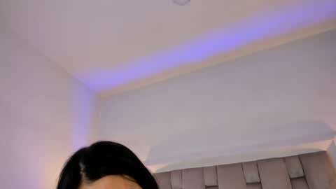 Mara online show from February 4, 2025, 2:39 am