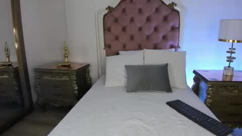 Mara online show from November 21, 2025, 4:11 am