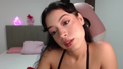 Marcela independent online show from March 3, 2025, 2:04 am