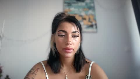 Snapshot of marakuia054 chatting on October 21, 2025, 6:03 am Marakuia online show from October 21, 2025, 6:03 am