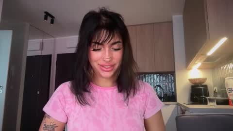 Snapshot of marakuia054 chatting on December 2, 2025, 7:47 am Marakuia online show from December 2, 2025, 7:47 am