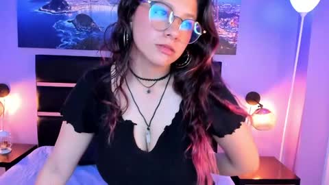 Snapshot of maramartinez_ chatting on April 28, 2026, 7:52 pm maramartinez_ online show from April 28, 2026, 7:52 pm