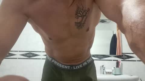 maravilhoso1 online show from December 18, 2025, 8:26 pm