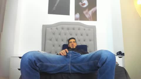 Marc Ruffalo online show from March 9, 2026, 12:09 pm