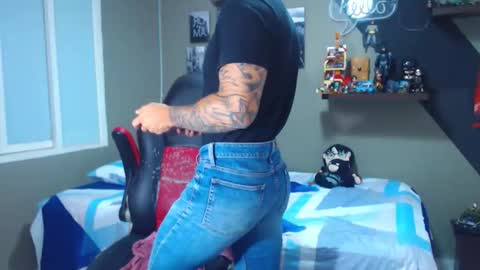 Snapshot of marcel_craw0796 chatting on April 11, 2026, 2:32 pm MARCEL online show from April 11, 2026, 2:32 pm