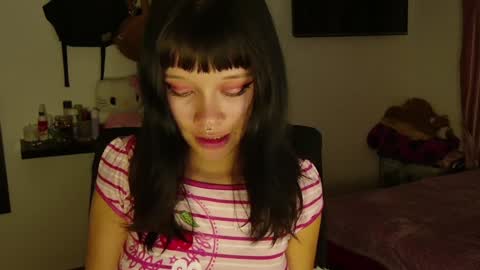 Snapshot of marceline_0 chatting on December 13, 2024, 12:42 am Marceline  online show from December 13, 2024, 12:42 am