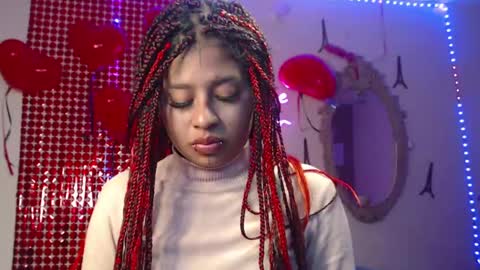 Snapshot of marceline_abadeer00 chatting on February 25, 2025, 12:36 am Michell Dayan online show from February 25, 2025, 12:36 am