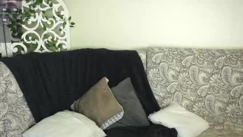 Snapshot of marceline_lu chatting on February 20, 2026, 6:19 am Marcelline online show from February 20, 2026, 6:19 am