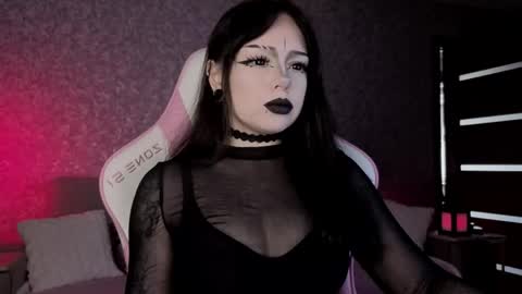 Snapshot of marceline_red chatting on April 14, 2026, 11:27 am Lady Marceline online show from April 14, 2026, 11:27 am