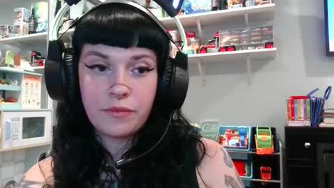 MarcelineAltaria online show from February 28, 2025, 7:26 am