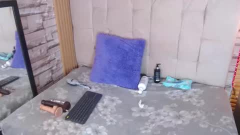 Snapshot of marcelinecutte303av chatting on February 13, 2026, 5:03 am marcelinecutte303av online show from February 13, 2026, 5:03 am