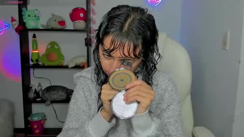 Snapshot of marcelinegh chatting on March 12, 2025, 10:37 am Marceline online show from March 12, 2025, 10:37 am