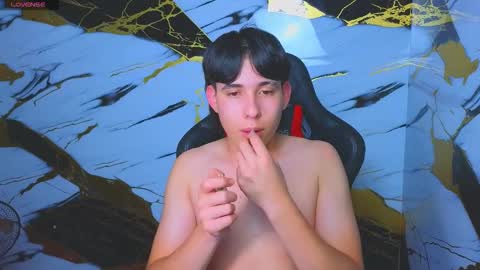 marcelo_boy online show from November 4, 2025, 4:00 am