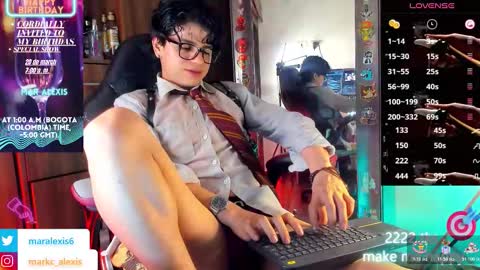 Snapshot of marck_collis chatting on March 16, 2026, 12:38 am marck_collis online show from March 16, 2026, 12:38 am