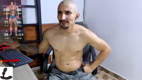 Marck  Independent model  online show from December 1, 2025, 1:54 am