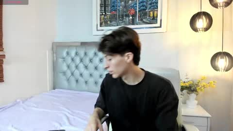 Snapshot of marcoviolet chatting on May 28, 2026, 11:51 am marcoviolet online show from May 28, 2026, 11:51 am