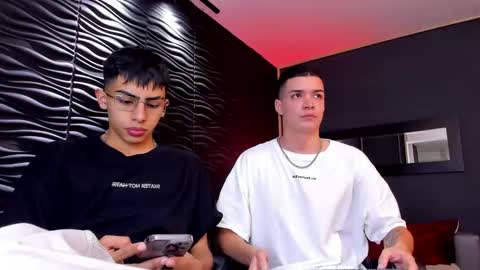 Snapshot of marcoyethan chatting on December 9, 2024, 3:50 am Marco and Ethan online show from December 9, 2024, 3:50 am