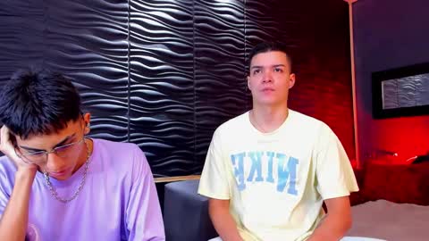 Snapshot of marcoyethan chatting on December 11, 2024, 4:07 am Marco and Ethan online show from December 11, 2024, 4:07 am