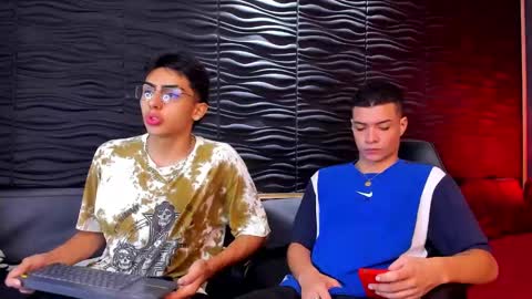 Snapshot of marcoyethan chatting on December 23, 2024, 10:10 am Marco and Ethan online show from December 23, 2024, 10:10 am