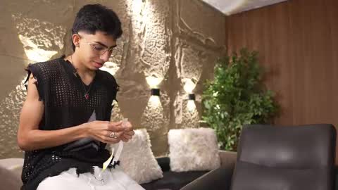 Snapshot of marcoyethan chatting on September 30, 2025, 3:55 am Marco and Ethan online show from September 30, 2025, 3:55 am