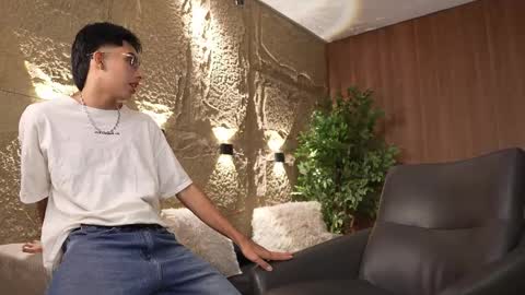 Snapshot of marcoyethan chatting on October 7, 2025, 3:47 am Marco and Ethan online show from October 7, 2025, 3:47 am