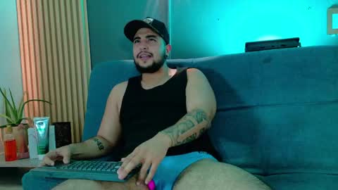 marcus_aress online show from May 21, 2026, 7:32 pm