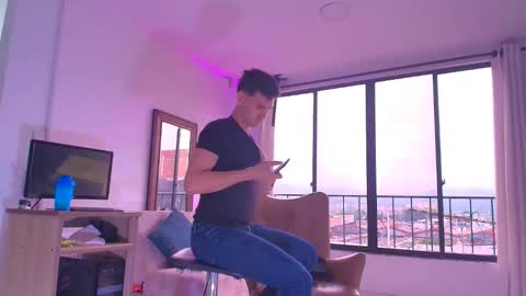 Snapshot of marcus_fire chatting on November 16, 2025, 2:44 pm marcus_fire online show from November 16, 2025, 2:44 pm