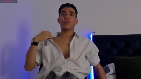 marcus_moreno online show from December 21, 2025, 3:13 am