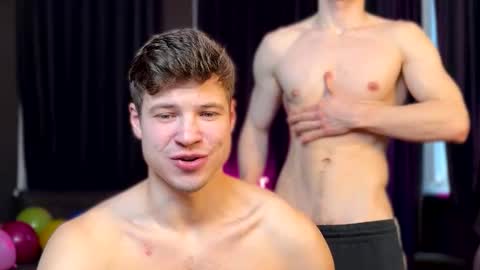 marcus_paradise online show from December 17, 2025, 9:37 am