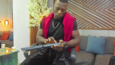 Marcusssss online show from October 3, 2025, 11:40 am