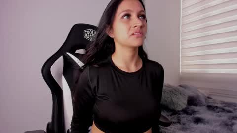 Snapshot of mardybum_ chatting on February 13, 2025, 6:27 pm Maria online show from February 13, 2025, 6:27 pm