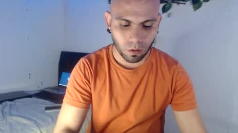 marek_secrett online show from October 30, 2025, 10:43 pm