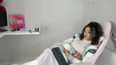 Snapshot of marfilastrom chatting on January 9, 2025, 10:41 am marfilastrom online show from January 9, 2025, 10:41 am