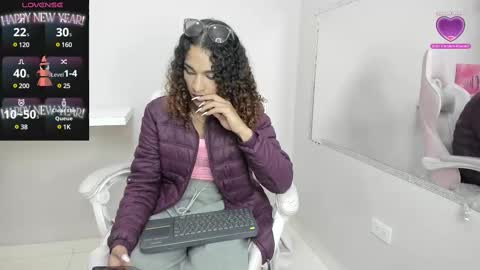 Snapshot of marfilastrom chatting on February 14, 2025, 2:50 am marfilastrom online show from February 14, 2025, 2:50 am