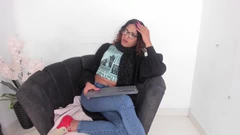 Snapshot of marfilastrom chatting on March 7, 2025, 5:51 am marfilastrom online show from March 7, 2025, 5:51 am